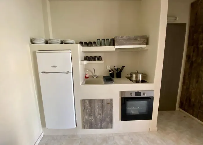 Pelagias * Agia Efimia