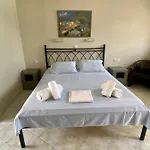 Pelagias דירה